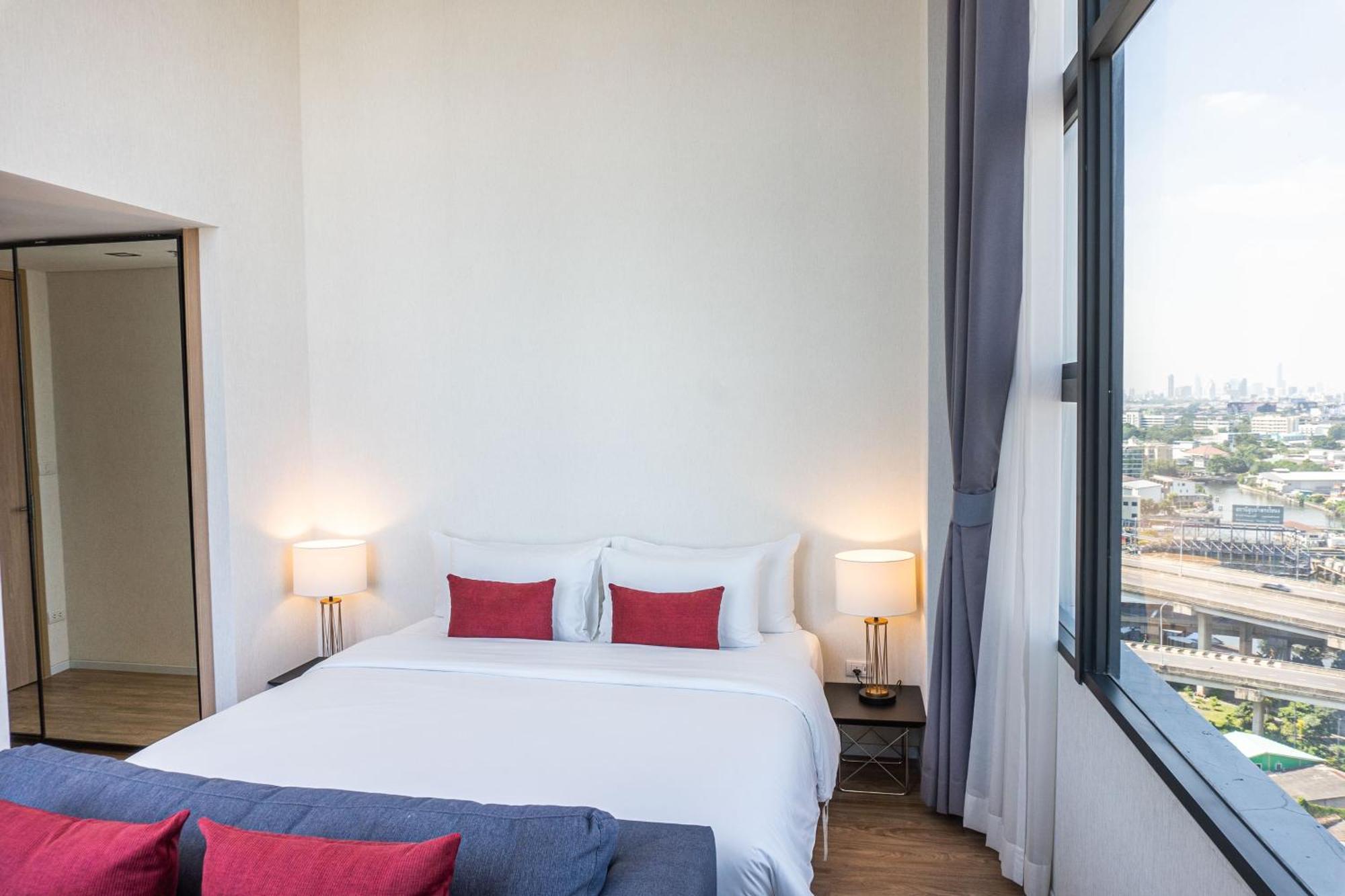 รามาดา พลาซ่า บาย วินด์แฮม แบงค็อก สุขุมวิท 48 โรงแรม 4*