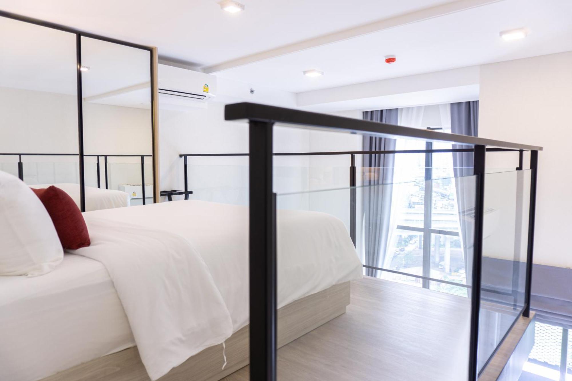 โรงแรม รามาดา พลาซ่า บาย วินด์แฮม แบงค็อก สุขุมวิท 48 4*