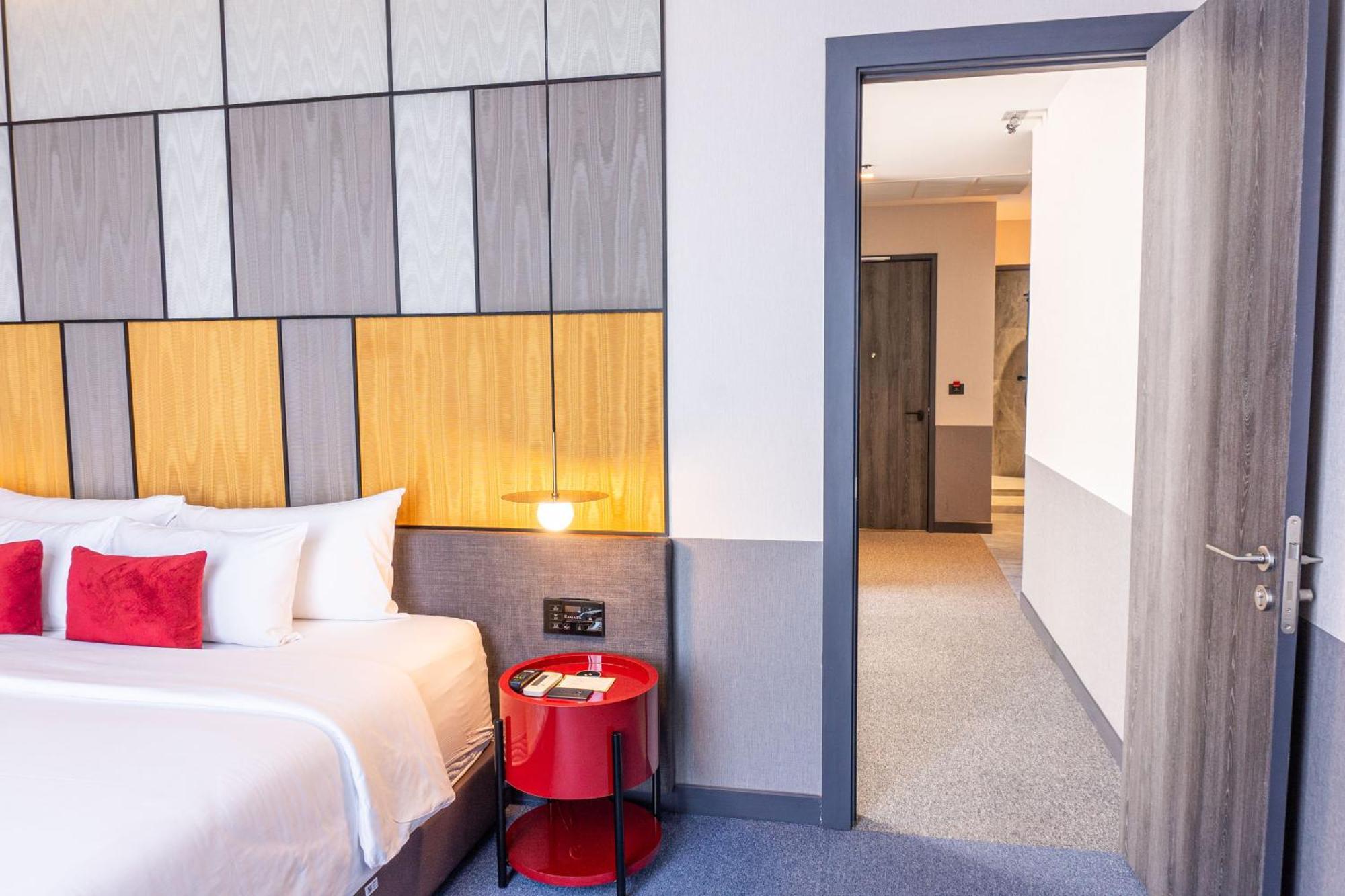 Ramada Plaza By Wyndham Sukhumvit 48 होटल Bangkok